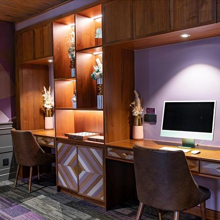 Hotel Fusion Original Saigon Centre Ho Chi Minh Zewnętrze zdjęcie A home office